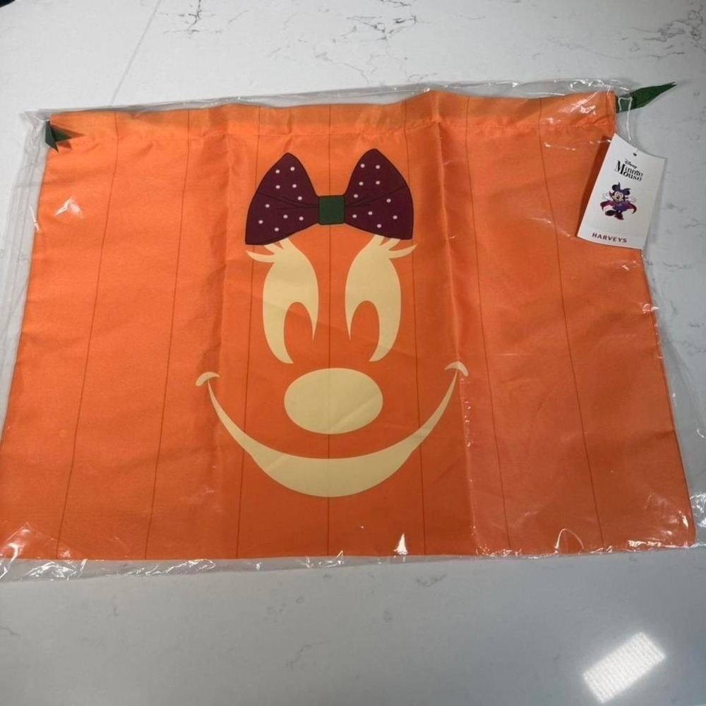 NWT Disney Minnie Mouse Pumpkin Drawstring Dust Bag Harveys Halloween Orange